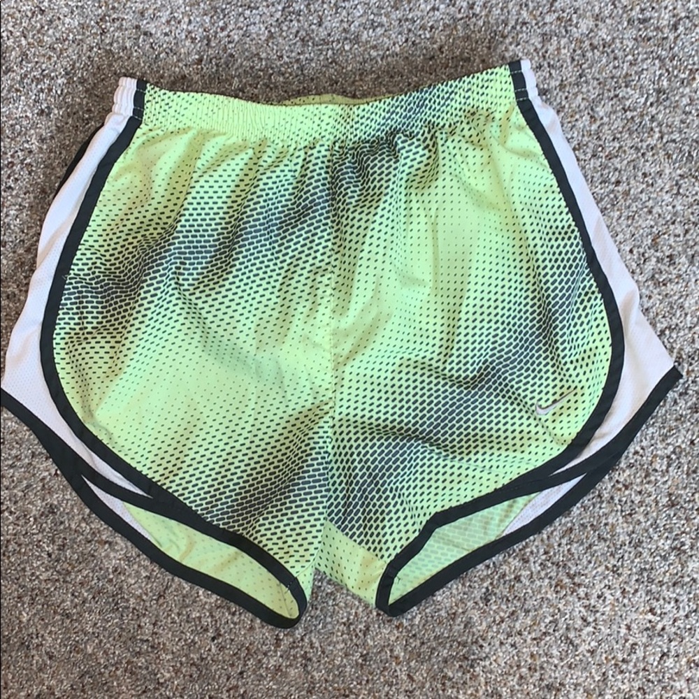 Nike women’s running shorts